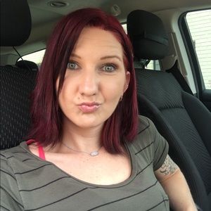 Meet your Posher, Michaela